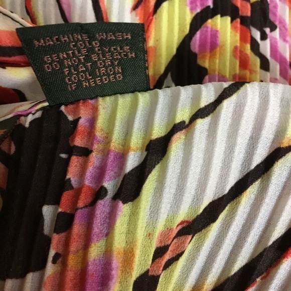 SERENADE 2X multi color pleated collared button down batwing sleeve top - Picture 11 of 14